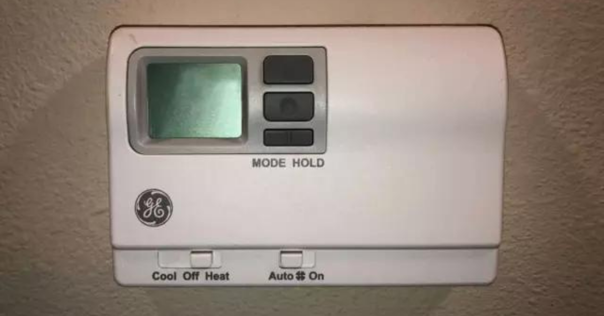 How Do You Use an Thermostat? (Manual Download) RVing